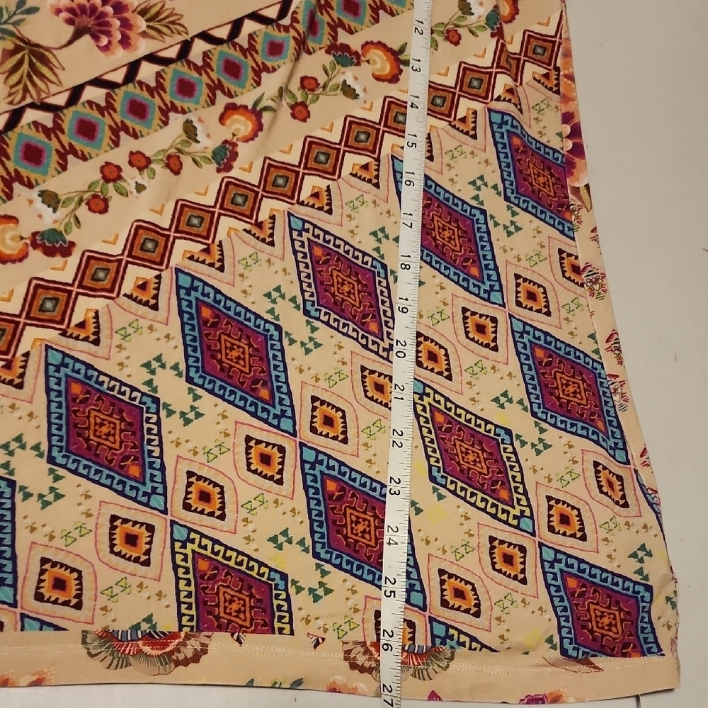 Johnny Was Multicolor Floral Short Sleeve Top - Picture 8 of 9